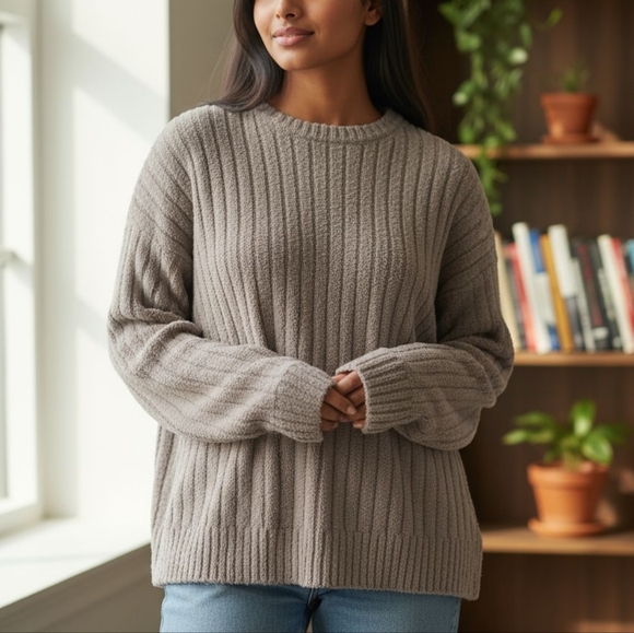 UGG Women's Riz Top Rib Sweater  -NWT - Picture 2 of 8